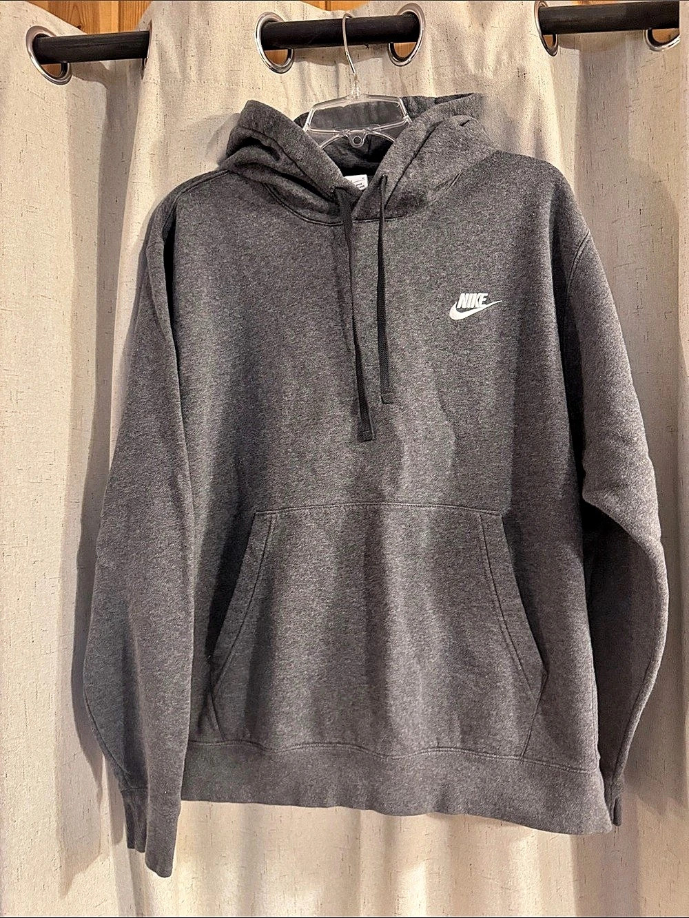 Nike Club Fleece Pullover Hoodie Gray Size Medium